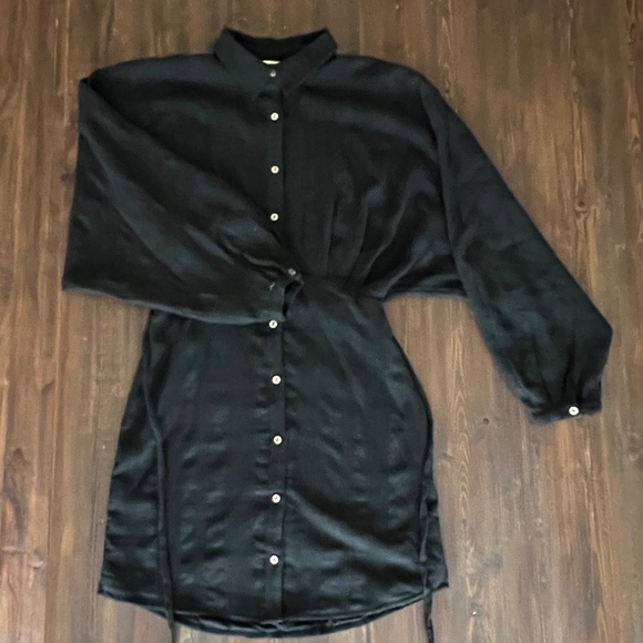 Free People Button Down Puff Sleeve Mini. Size XS - Picture 4 of 15